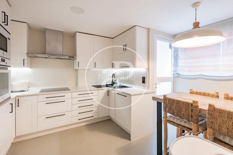 Foto af4de9b3-165f-4f2d-ace8-8477e87e6c67. Pis amb calefacció a Ciudad Jardín Madrid