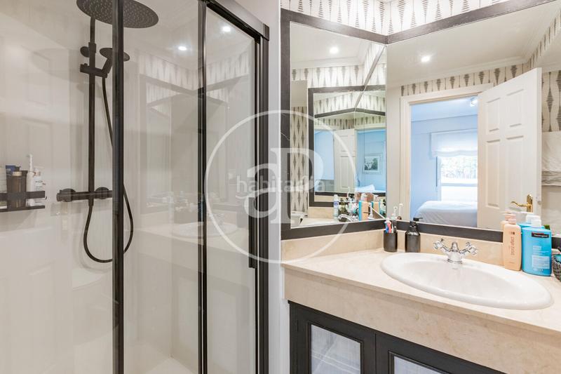 Foto e348c811-5d52-48a3-bf33-2d19c68a738d. Pis amb calefacció a Ciudad Jardín Madrid