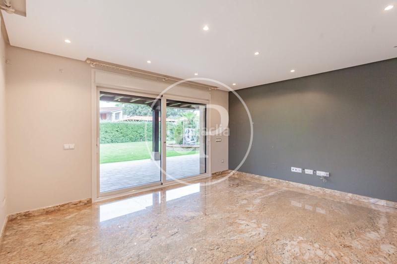 Foto 29495d5e-d5a7-4a4b-960f-c812f92bcbe9. Maison avec chauffage piscine dans El Bosque Villaviciosa de Odón