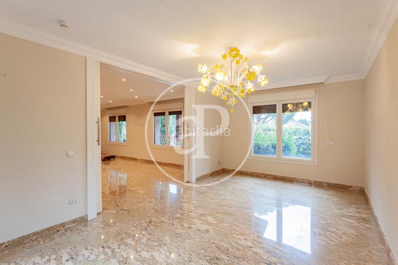 Foto 2dd9f509-0592-4c21-9961-81cbdd3acd73. Maison avec chauffage piscine dans El Bosque Villaviciosa de Odón