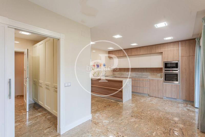 Foto 8d7538ef-5436-4620-9431-42e173472486. Maison avec chauffage piscine dans El Bosque Villaviciosa de Odón