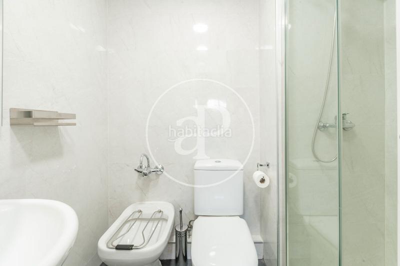 Foto 045f1015-c610-46de-823a-e4d9d23d1826. Lloguer pis amb calefacció a Trafalgar Madrid