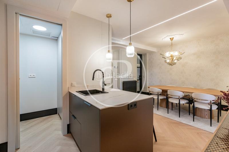 Foto ea1215d6-1bf9-4191-bbee-45b9a0891c08. Appartamento con riscaldamento parcheggio in Palacio Madrid