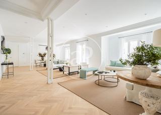 Piso en Cl. de Ayala