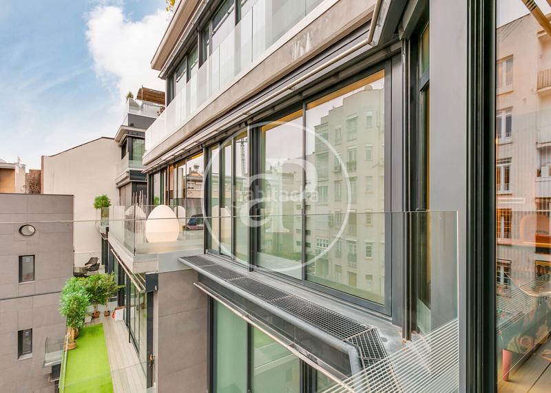 Foto 90369ec1-4996-4a0a-a928-0004a619738d. Lloguer pis amb calefacció aparcament a Recoletos Madrid