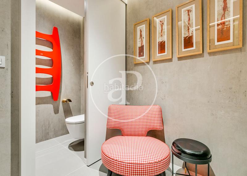 Foto 9d124dbd-c19a-4d4f-8625-19f173136800. Lloguer pis amb calefacció aparcament a Recoletos Madrid