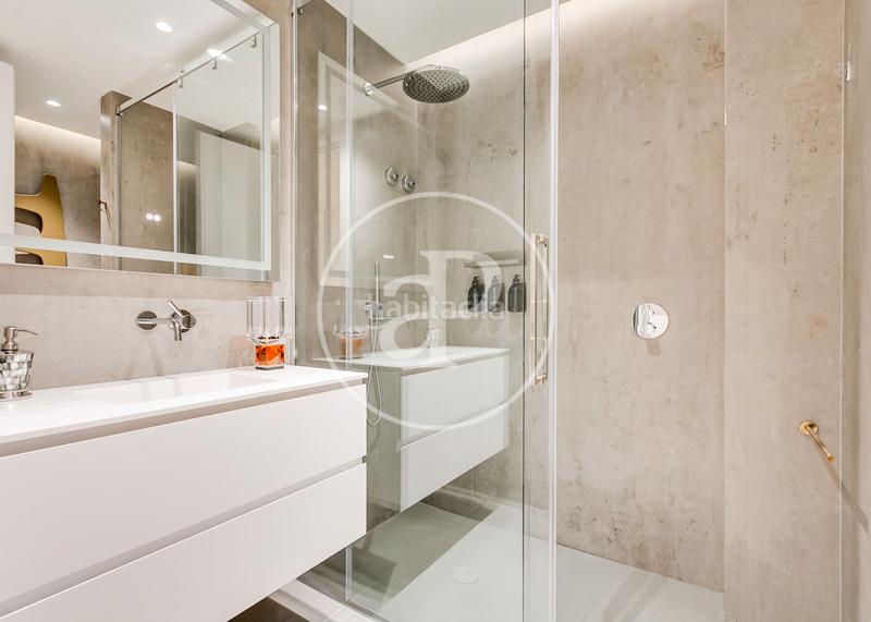 Foto e71d0bfe-41d2-43d7-8b5a-42a94c16cba0. Miete etagenwohnung mit heizung parking in Recoletos Madrid