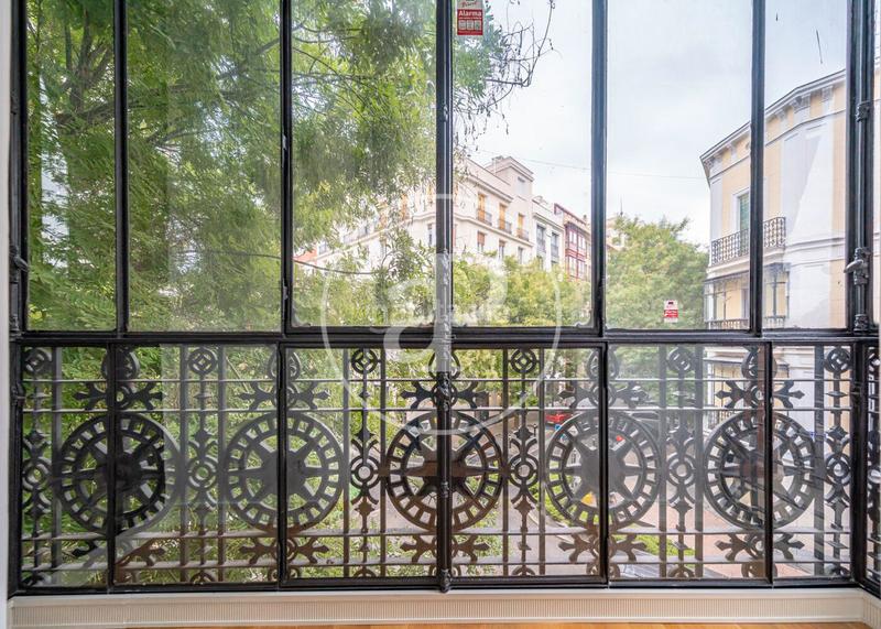 Foto ef6cedf0-8d62-4a98-ab67-5df97ad6a439. Miete etagenwohnung mit heizung in Recoletos Madrid