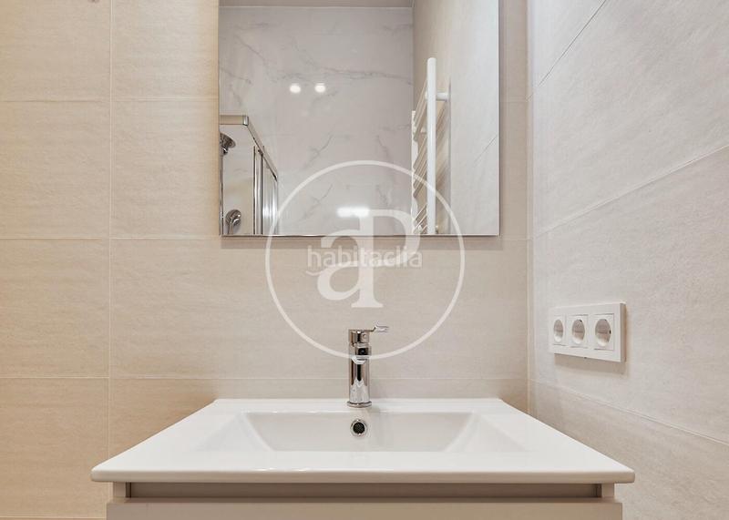 Foto a8c7e650-d8d9-420e-b6b3-73de0d231813. Piso  en venta en serrano en Recoletos Madrid