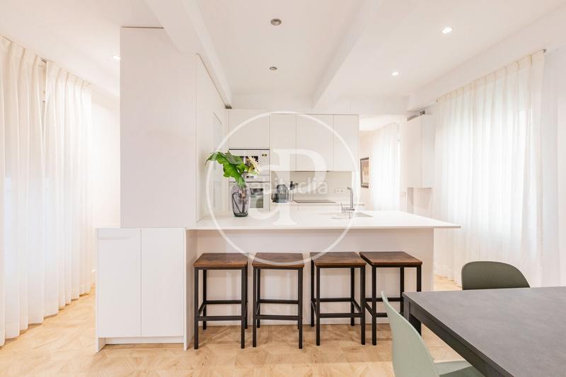 Foto 6635d95b-dd02-441b-8c22-806e5272d4dc. Rent flat with heating in Cortes-Huertas Madrid