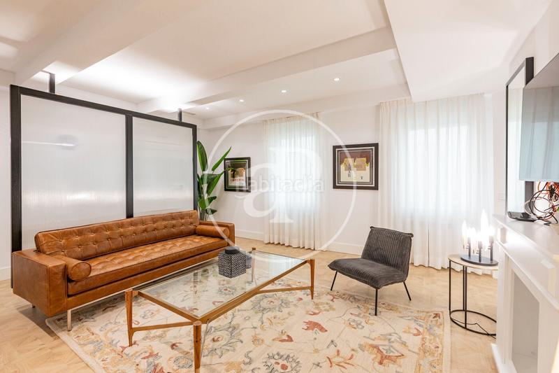 Foto f8a34c26-d468-48d6-ab50-e6e7aeff72e5. Rent flat with heating in Cortes-Huertas Madrid