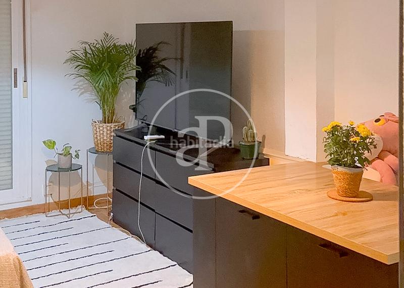 Foto 4de484bf-c025-41f8-9fac-dbe0af6cdf94. Alquiler piso estudio en alquiler en calle velarde en Madrid