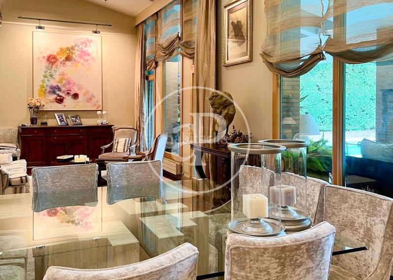 Foto c48b0520-e312-4ec8-901e-12c4678976c0. Maison avec chauffage parking piscine dans La Finca Pozuelo de Alarcón