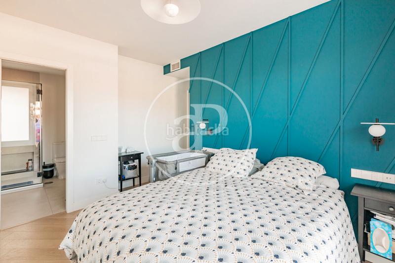 Foto cd8a9105-3856-4ea1-b41e-26eccb18a5d7. Rent penthouse with heating in Pacífico Madrid