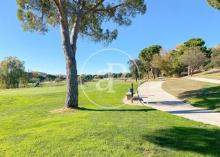 Casa en Urbanización La Moraleja. Casa unifamiliar a la venta en la moraleja