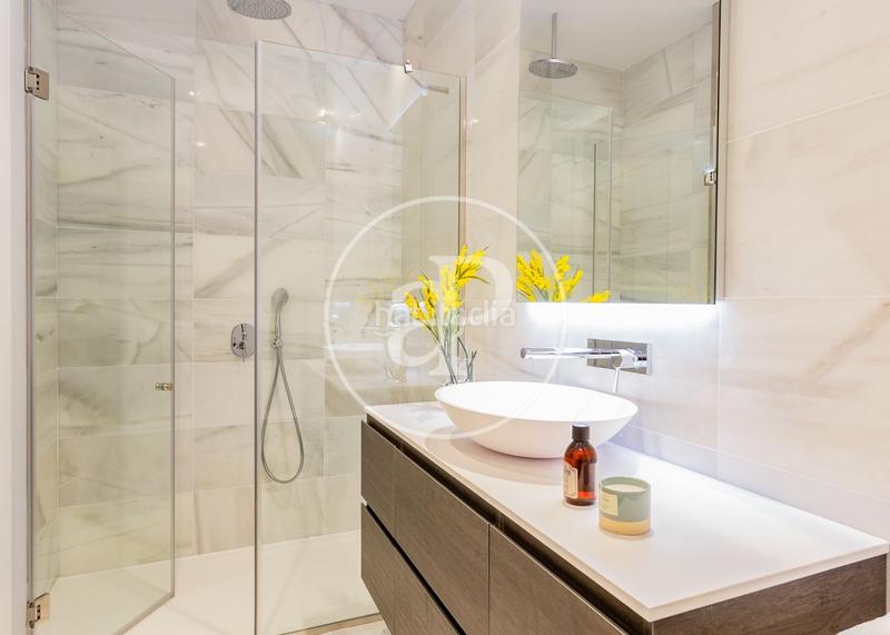 Foto 3deb7cc4-5b4a-408b-b1da-7fec62dde679. Miete etagenwohnung mit heizung in Universidad-Malasaña Madrid