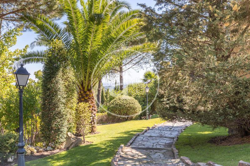 Foto 4a171df9-b627-417f-9c2b-3d18db597c01. Haus mit heizung parking in La Berzosilla Torrelodones