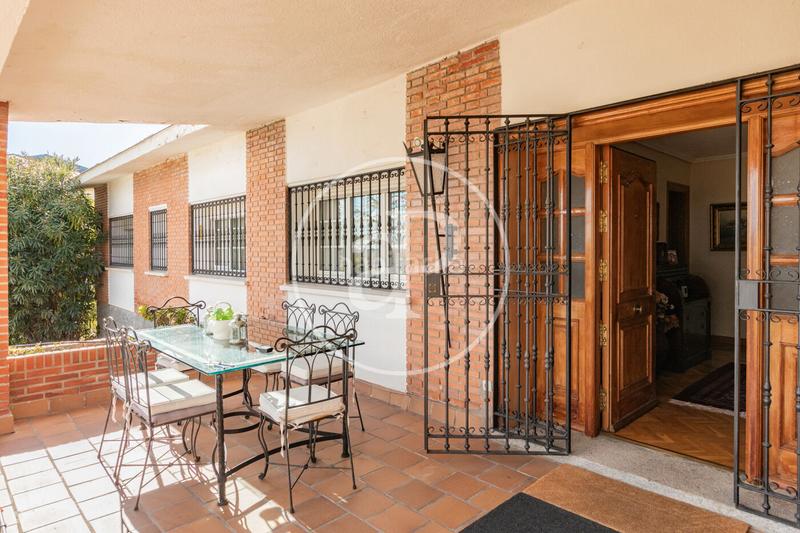 Foto 047a9e3f-5e3d-47af-b10b-928a063450e9. House with heating parking pool in El Caño-Maracaibo Rozas de Madrid (Las)