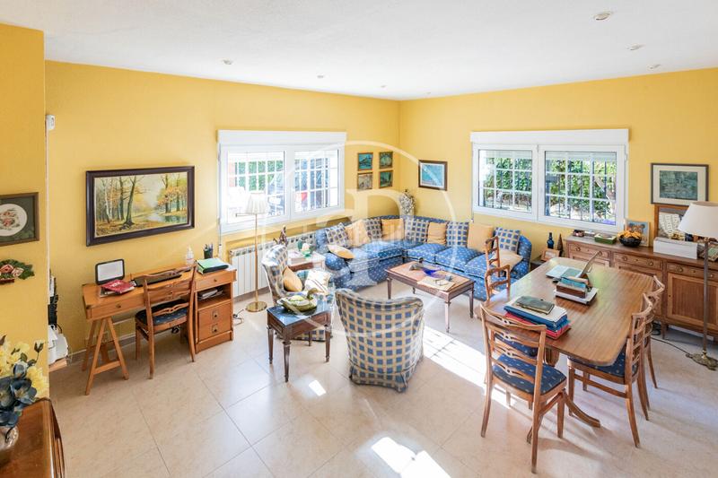 Foto 40ac467f-d9b6-45eb-a528-9113c18ee7d1. House with heating parking pool in El Caño-Maracaibo Rozas de Madrid (Las)