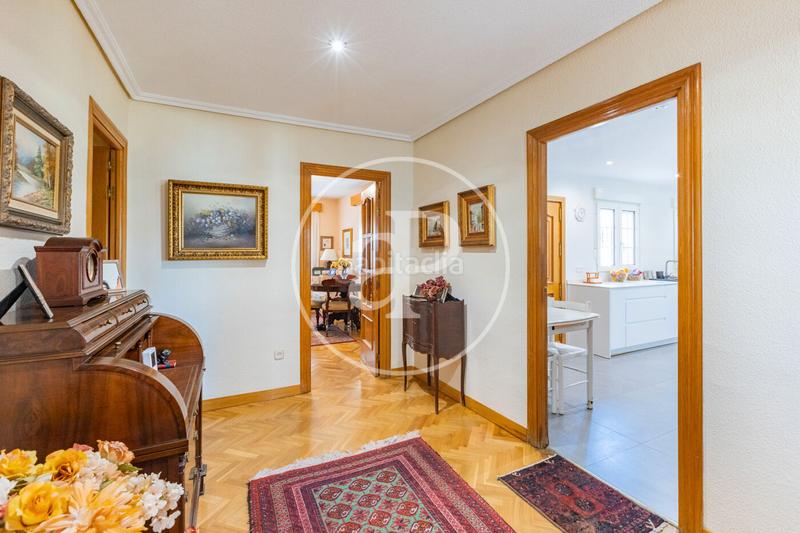 Foto 5f0b8440-4d81-4809-991e-56a58ca35514. House with heating parking pool in El Caño-Maracaibo Rozas de Madrid (Las)