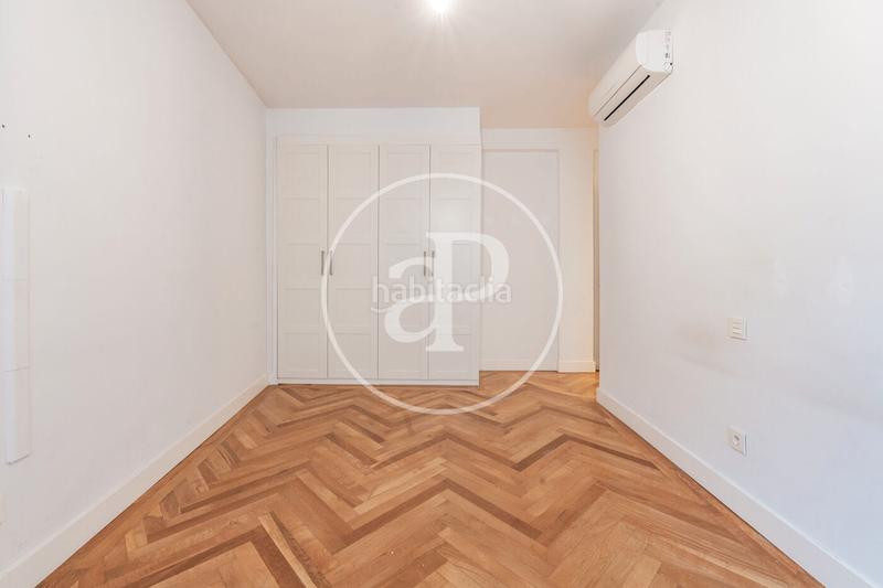 Foto 78dfc1e3-73f2-43ee-b7c8-128ae6c70823. Flat with heating parking in Embajadores-Lavapiés Madrid
