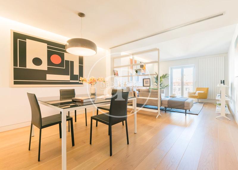 Foto 2b63d554-52ad-4445-84fc-b5ee280b6224. Location appartement dans calle de génova 5 dans Almagro Madrid