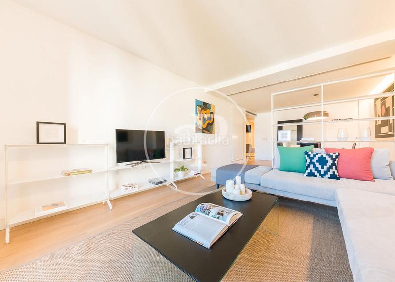 Foto 7dfe6fa7-c5a4-4a28-b1e1-1d3616a43b2a. Location appartement dans calle de génova 5 dans Almagro Madrid