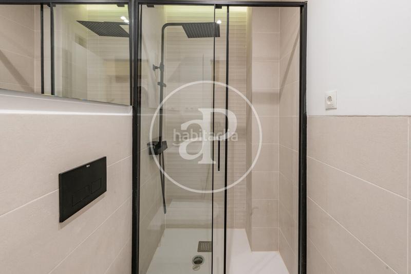 Foto fd53c9bc-3cf8-45d0-a9e9-272a6bb73b72. Miete etagenwohnung mit heizung in Fuente del Berro Madrid