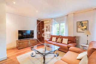 Location Appartement  Calle de zurbano. Piso en alquiler en almagro.