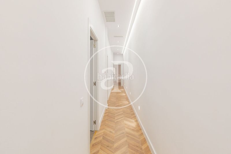 Foto 186cfc49-d6f9-49fe-87ef-9f33369fd165. Pis amb calefacció a Palacio Madrid