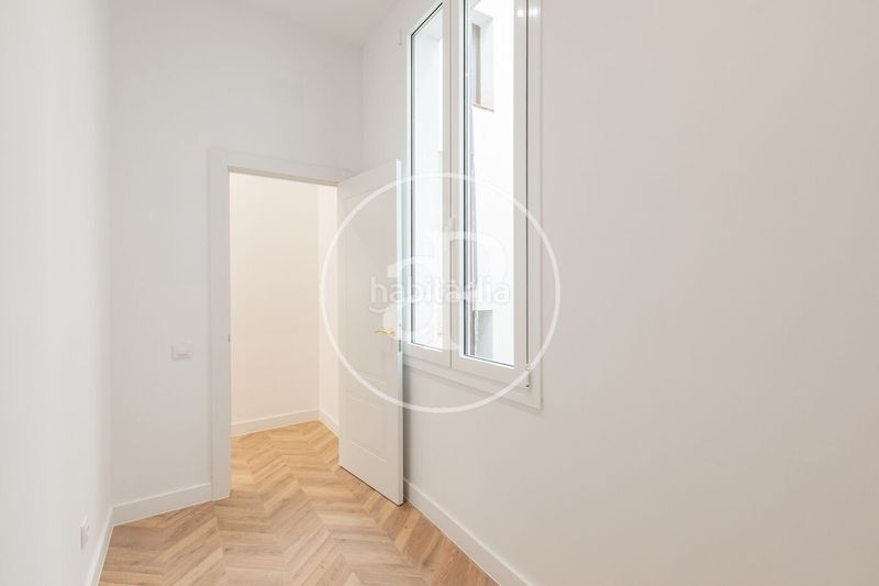 Foto ef411b45-0099-41d5-b907-db5733e977b4. Pis amb calefacció a Palacio Madrid