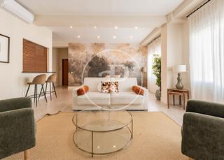 Miete Etagenwohnung  Gran vía. Piso en alquiler en gran via