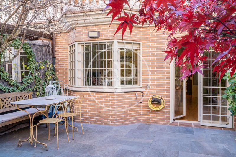 Foto 90a9a26f-d418-417f-b22d-471ab26be94e. Casa adossada amb calefacció aparcament piscina a Madrid
