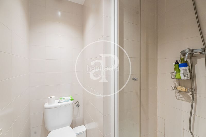 Foto f8946ab8-fbe4-48b2-9824-5cbd75ba989c. Casa adossada amb calefacció aparcament piscina a Madrid