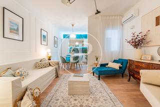 Flat  C/ de fernán gonzález. Piso en venta en zona ibiza
