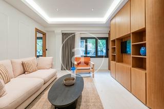 Flat  Cl. de ayala. Piso en venta en goya