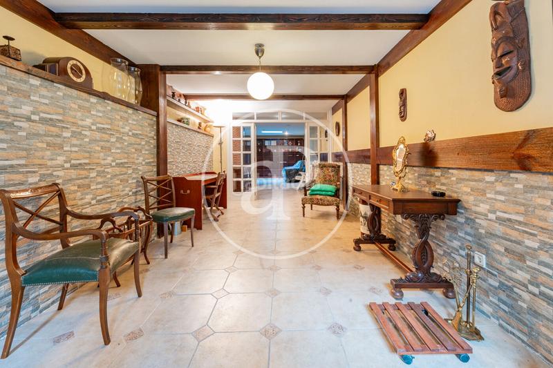 Foto a546fcb1-6f57-4bf8-91a2-e87390fc37f8. Alquiler casa chalet independiente en alquiler en eduardo mazón en Madrid