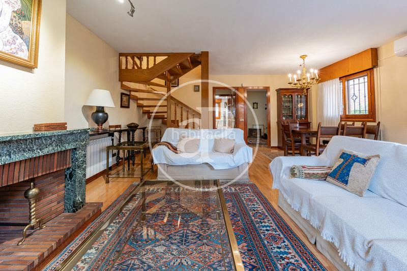 Foto 9c70cf29-3f8b-44bc-a215-52c82586e550. Lloguer casa amb calefacció aparcament a Palomas Madrid