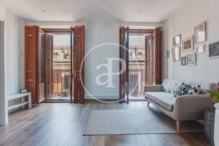 Piso en Sol. Piso en venta en calle bordadores