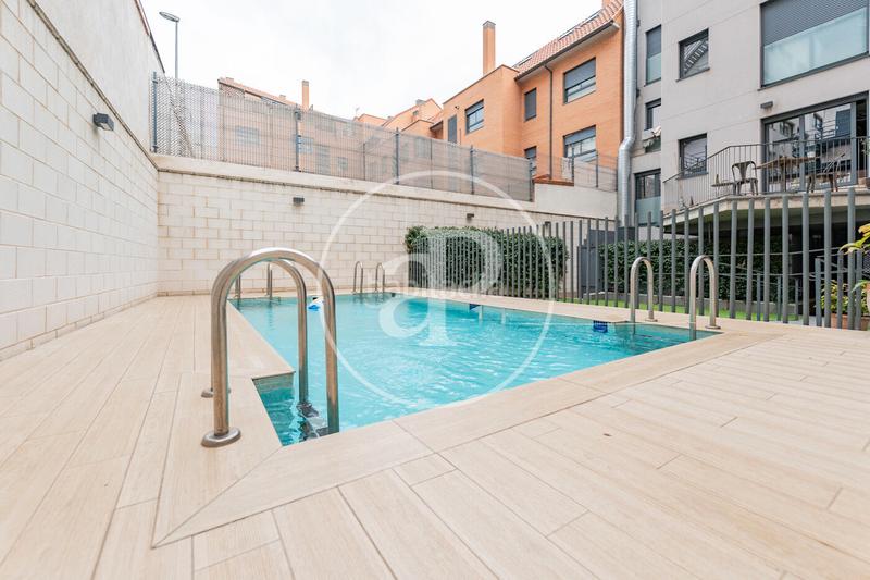 Foto 521f9cde-a11e-41c1-ae31-2945cf1540b1. Etagenwohnung mit heizung parking pool in Guindalera Madrid