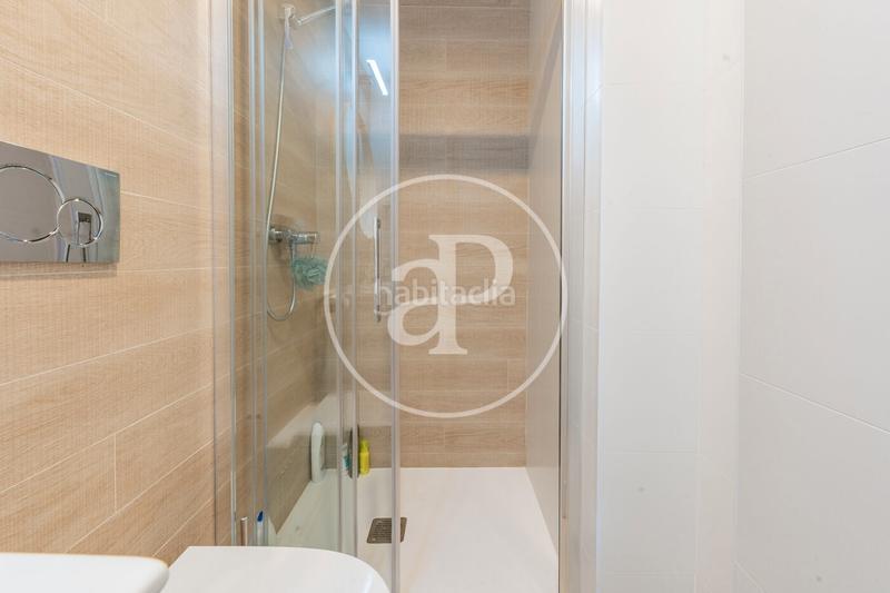 Foto c5bb63a9-5feb-424e-8321-3e8e186fcc1a. Etagenwohnung mit heizung parking pool in Guindalera Madrid