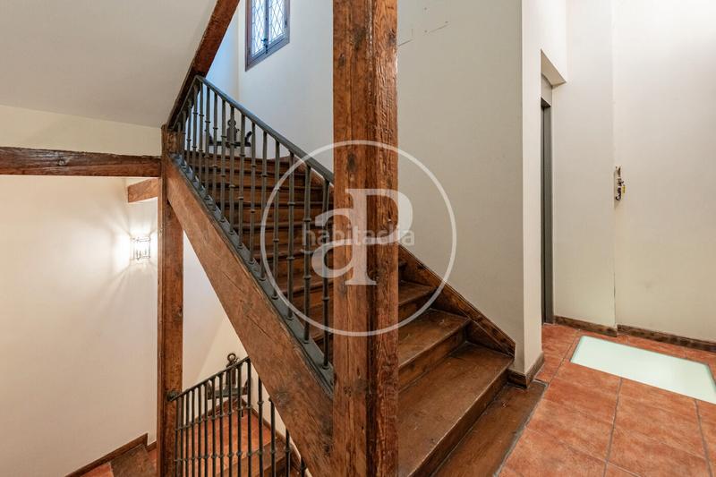 Foto 0f3071fa-7e2e-4b2c-b080-f07c0b7d28ee. Piso  en venta en Sol en Sol Madrid