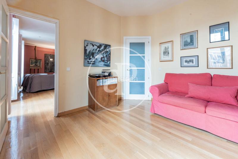 Foto 49683fe7-7de5-4d47-8841-973e34c88818. Piso  en venta en Sol en Sol Madrid