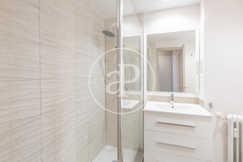 Foto 8b894b79-0965-43e5-a370-60b749faf96f. Location appartement avec chauffage parking dans Castellana Madrid