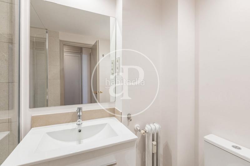 Foto bfb36d07-a063-4cc7-9cff-c23ed409e3d9. Location appartement avec chauffage parking dans Castellana Madrid