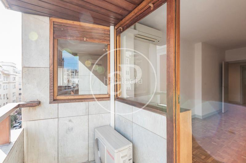 Foto cb381524-931a-4413-9c92-6530080eeefb. Location appartement avec chauffage parking dans Castellana Madrid