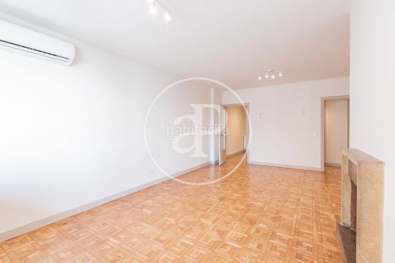 Foto e3f4a8cb-74c8-4759-a512-d2c6fdd585ec. Location appartement avec chauffage parking dans Castellana Madrid