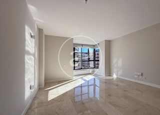 Rent Flat  C. de téllez. Piso en alquiler en calle tellez