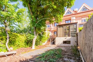 Semi detached house in El Pinar-Punta Galea. Chalet adosado en venta en las rozas