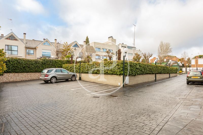 Casa adosada en c. de federico agustí 5 adosado en venta en el plantío en Madrid - Imagen 44